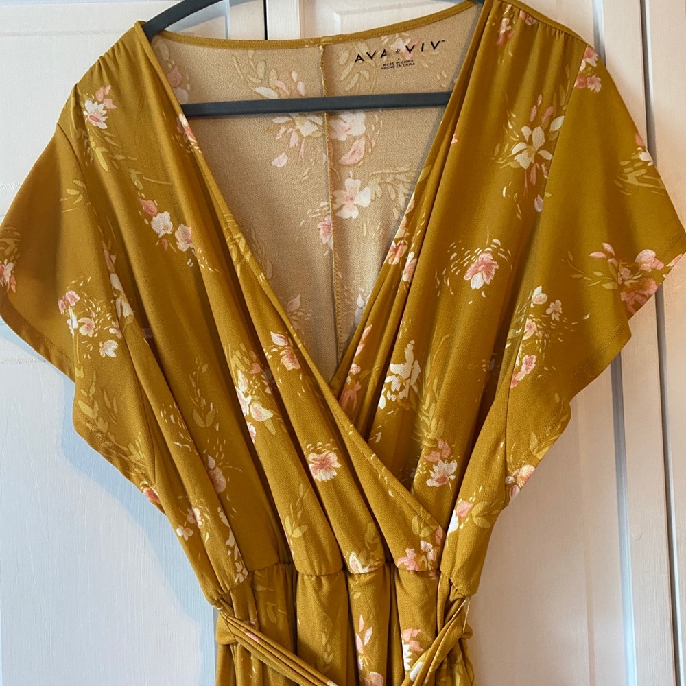 BEAUTIFUL YELLOW FLORAL FAUX WRAP MIDI DRESS